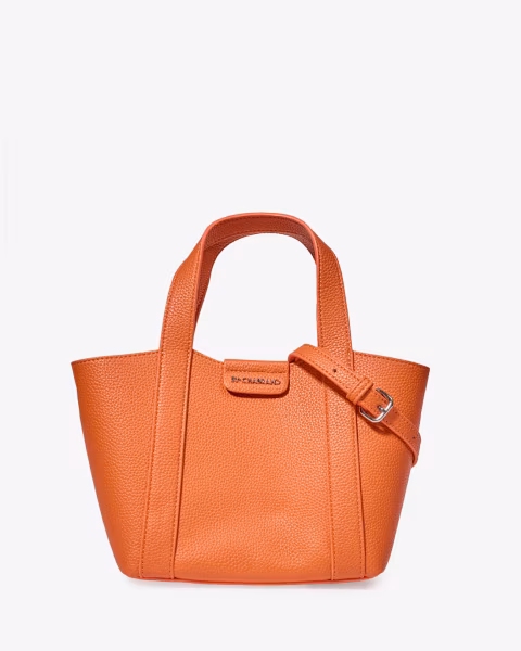 Petit sac à main orange avec bandoulière amovible pour porté épaule en synthétique grainé - vue face - Louise