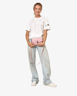 Chabrand - pochette rose en synthétique - bandoulière - silhouette - Léna